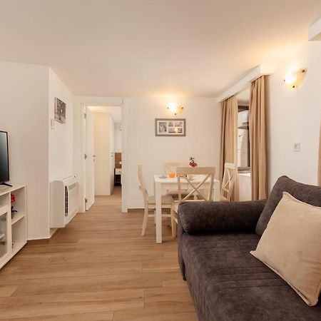 Apartment Amigo Old Town كوتور المظهر الخارجي الصورة