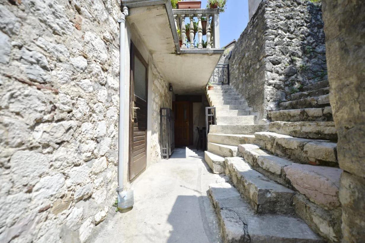 Apartment Amigo Old Town كوتور المظهر الخارجي الصورة